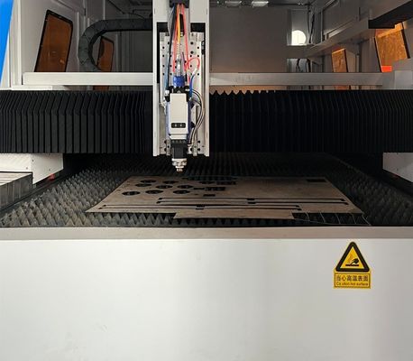 Schneider Electric-France Machine de découpe laser à fibre GONXING Meilleure découpe métallique pour relais en acier inoxydable en aluminium au carbone