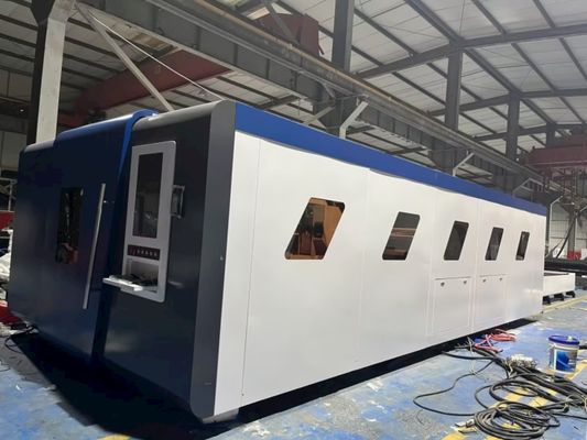 Machine de découpe laser à fibres métalliques 3-6KW/8KW/12000W/20000W certifiée CE avec et Fuji/Delta/INOVANCE/Yasukawa Servo Motor