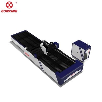 Machine de découpe laser à fibre refroidie à l'eau pour l'acier inoxydable et l'acier au carbone Table d'échange 1500mmX3000mm