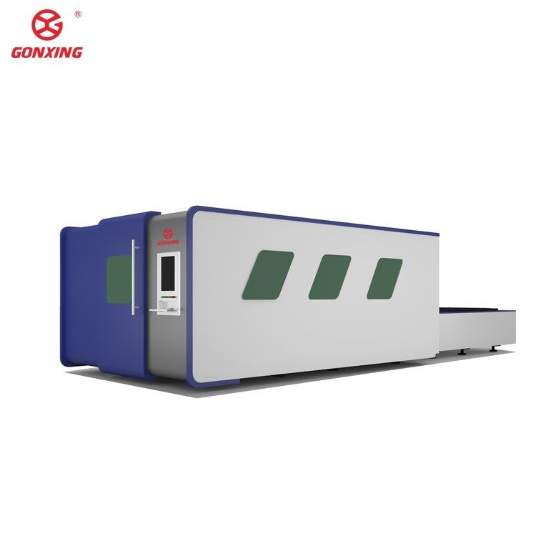 Machine de découpe laser à feuille de métal à double table industrielle de 6000w avec configuration à 4 axes et servomoteur Yaskawa