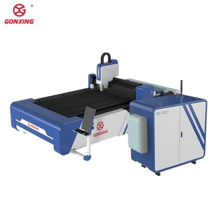 2024 Max Raycus IPG 3015 1kw 1500w 2000w 3000w 6000w CNC Machine de découpe laser à fibre de carbone métallique pour tôle et tube