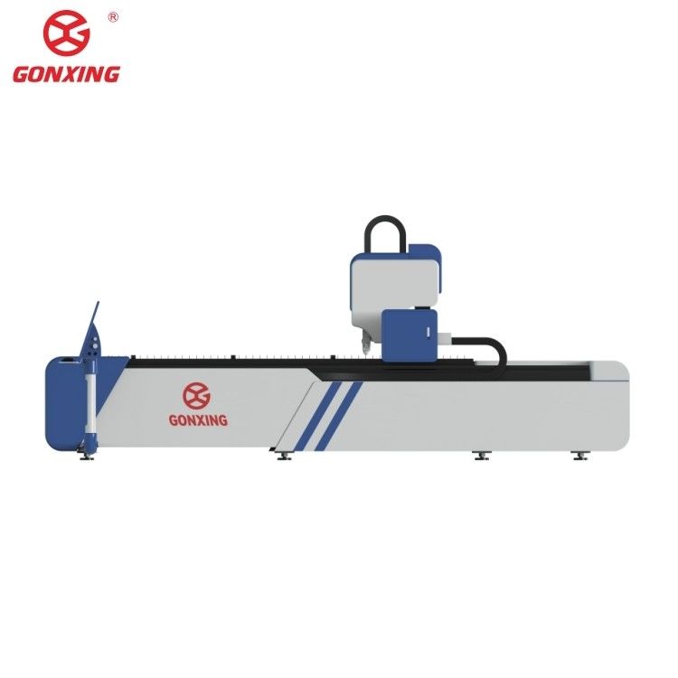 Configuration à 4 axes Machine de découpe de tôles ouvertes économique avec servo-moteur Yaskawa et source laser RAYCUS MAX IPG